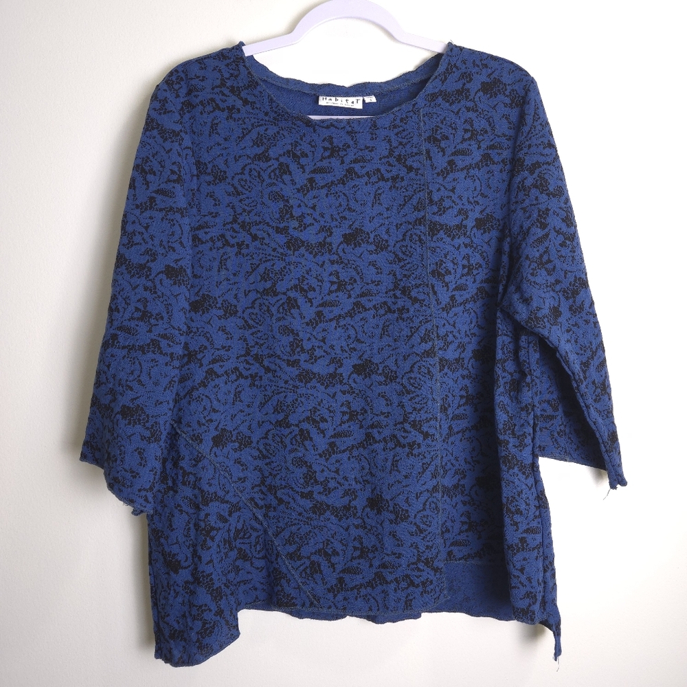 HABITAT Artsy Abstract Blue 3/4 Sleeve Okoverlock Stitch Top S